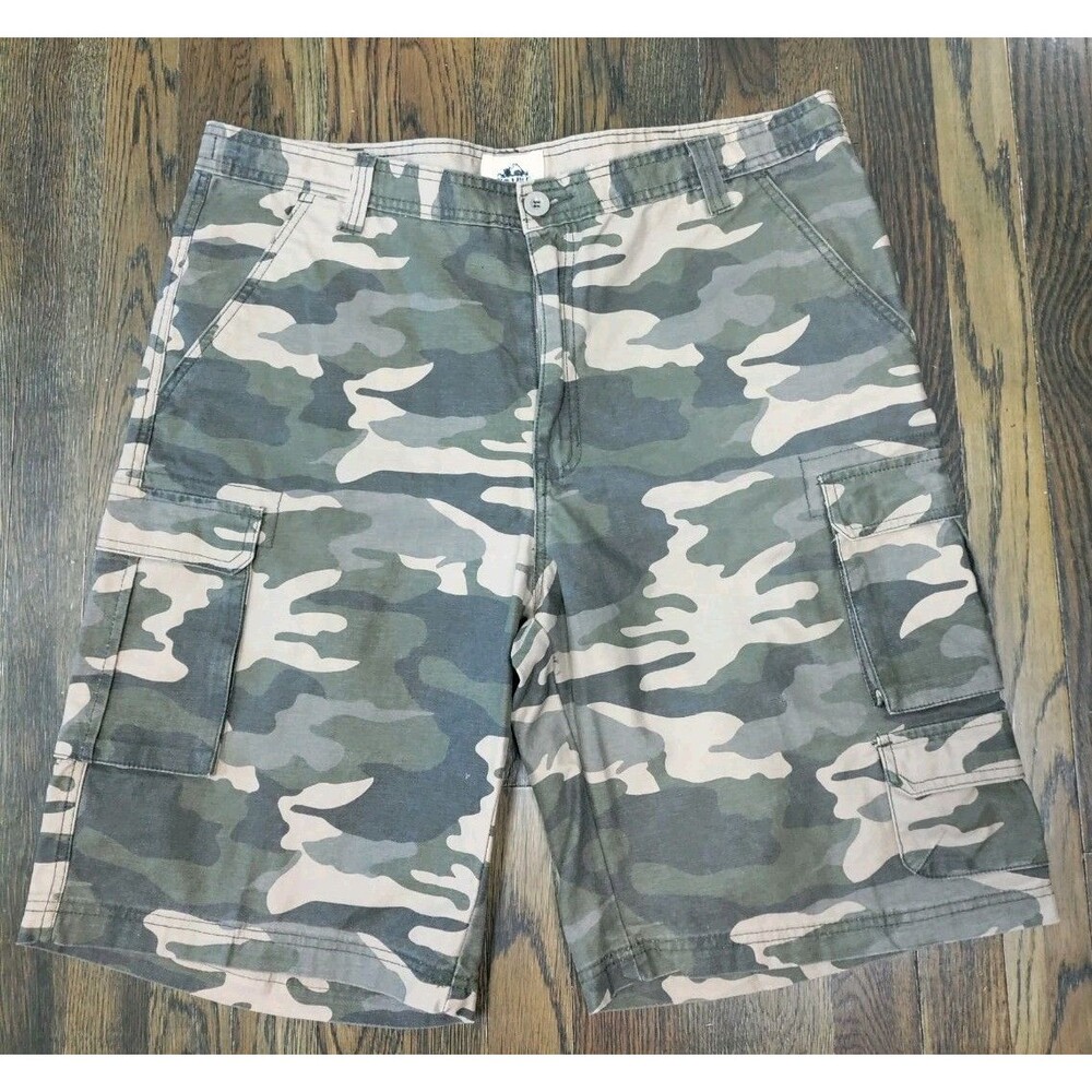 Old Mill Camouflage Cargo Shorts Men's 38 Inseam 11" Green Woodland 100% Cotton